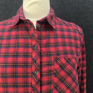 BDG Urban Outfitter Louie Red Plaid Flannel Shirt Layered Lace Ruffled Detail SP
